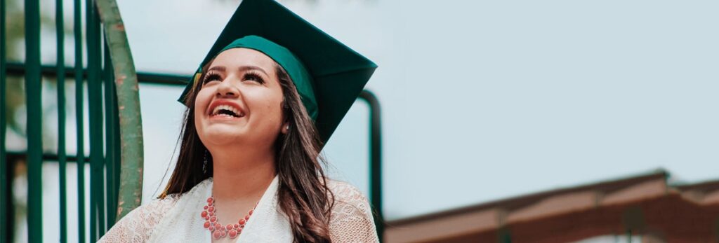 Las 5 Razones por las que Reclutar en las Universidades